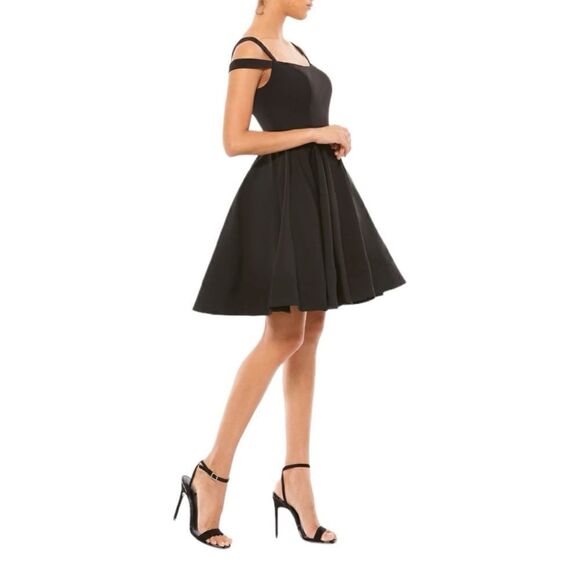 MAC DUGGAL Ieena by Mac Duggal Women’s Wide Square Neckline A-Line Dress Size 0 - Picture 3 of 12